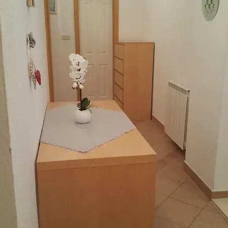 Mimi Apartman Makarska