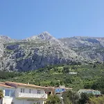 Mimi Makarska