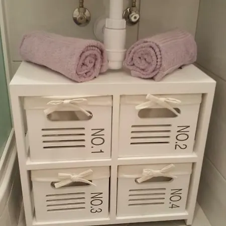 Mimi * マカルスカ