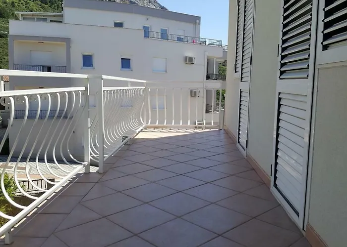 Apartment Mimi Makarska